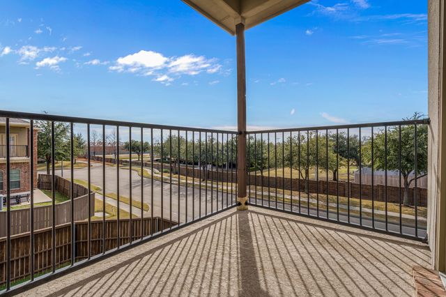 8604 Calvin Road, Irving, TX 75063