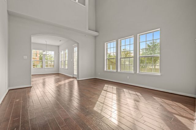 8604 Calvin Road, Irving, TX 75063