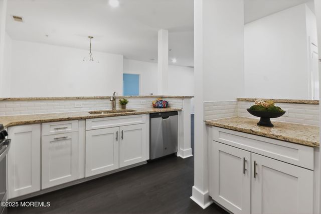 626 Marion Lane, Monroe, NJ 08831