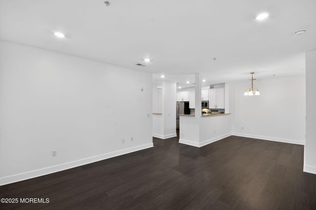 626 Marion Lane, Monroe, NJ 08831