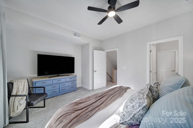 6120 Station Crossing Avenue, Charlotte, NC 28217