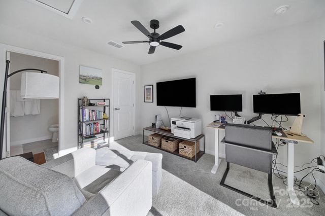 6120 Station Crossing Avenue, Charlotte, NC 28217