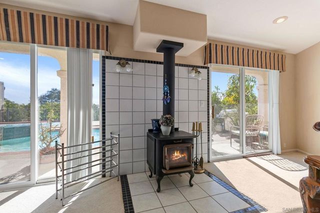 31848 Oak Glen Rd, Valley Center, CA 92082