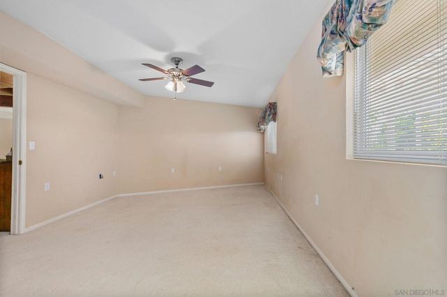 31848 Oak Glen Rd, Valley Center, CA 92082