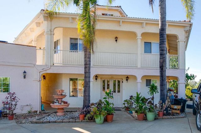 31848 Oak Glen Rd, Valley Center, CA 92082