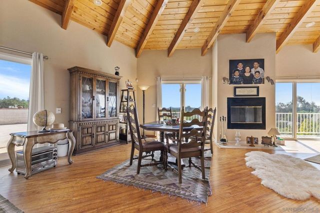 31848 Oak Glen Rd, Valley Center, CA 92082