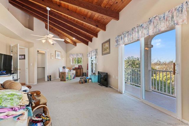 31848 Oak Glen Rd, Valley Center, CA 92082