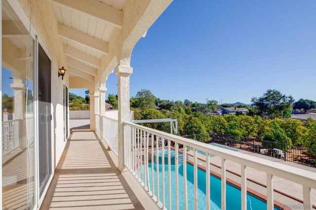 31848 Oak Glen Rd, Valley Center, CA 92082