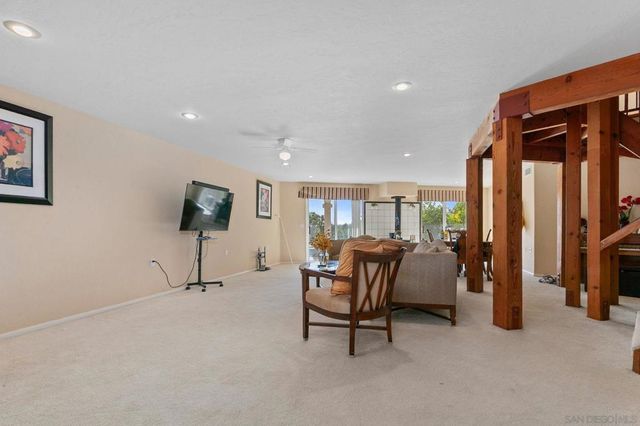 31848 Oak Glen Rd, Valley Center, CA 92082