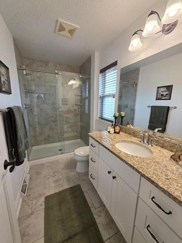 W172N10110 Woodbridge LANE, Germantown, WI 53022