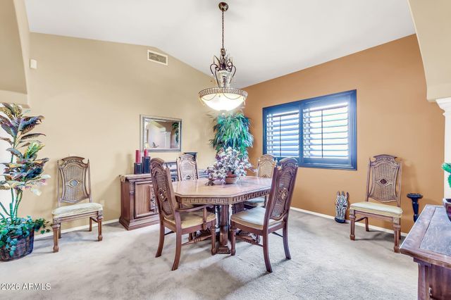 1929 S COLE Drive, Gilbert, AZ 85295