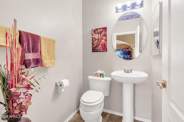 1929 S COLE Drive, Gilbert, AZ 85295