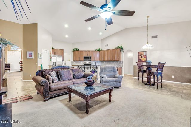 1929 S COLE Drive, Gilbert, AZ 85295