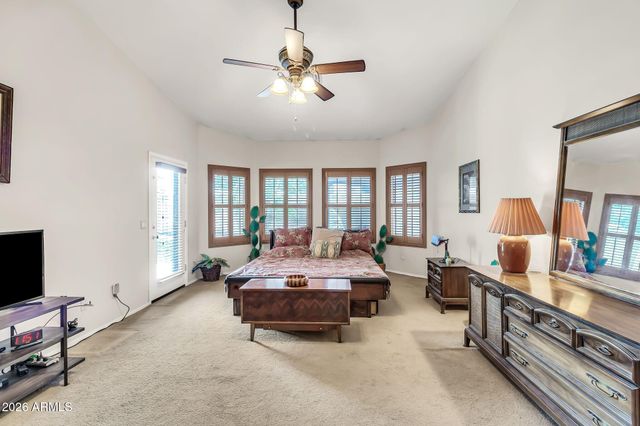 1929 S COLE Drive, Gilbert, AZ 85295