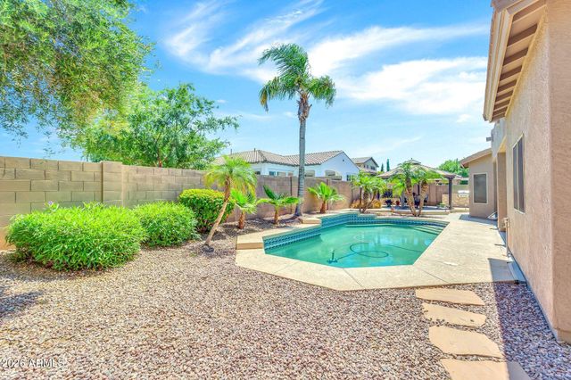 1929 S COLE Drive, Gilbert, AZ 85295