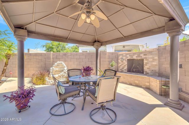 1929 S COLE Drive, Gilbert, AZ 85295