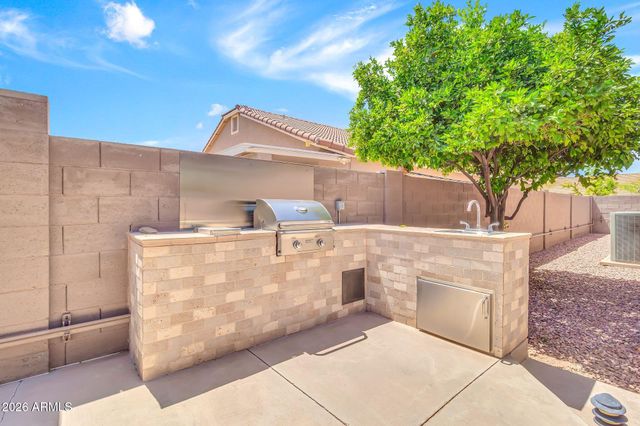 1929 S COLE Drive, Gilbert, AZ 85295
