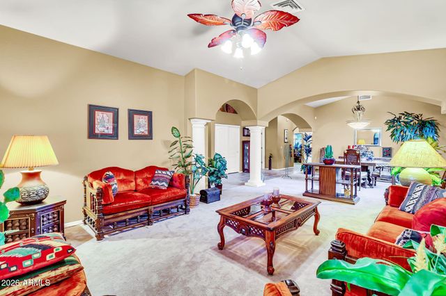 1929 S COLE Drive, Gilbert, AZ 85295