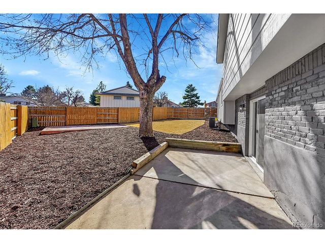 7145 S Elm Ct, Centennial, CO 80122