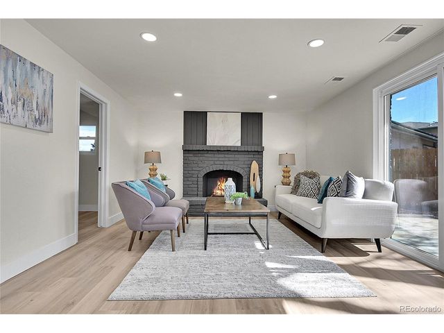 7145 S Elm Ct, Centennial, CO 80122