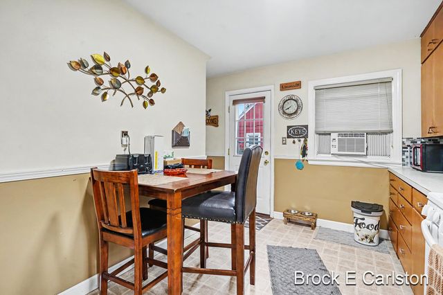 2996 Roosevelt Road, Roosevelt Park, MI 49441