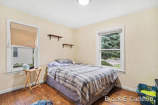 2996 Roosevelt Road, Roosevelt Park, MI 49441