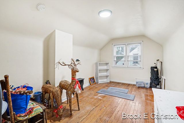 2996 Roosevelt Road, Roosevelt Park, MI 49441