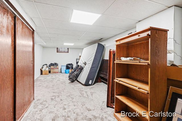 2996 Roosevelt Road, Roosevelt Park, MI 49441