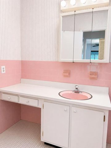 4781 NW 13th Avenue, Deerfield Beach, FL 33064