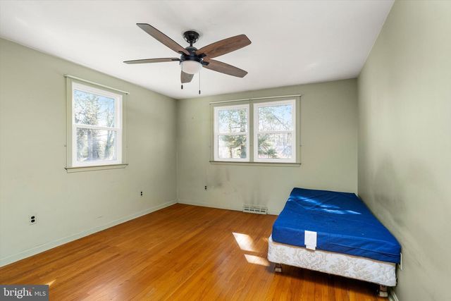 44 WAGON BRIDGE RUN, Moorestown, NJ 08057