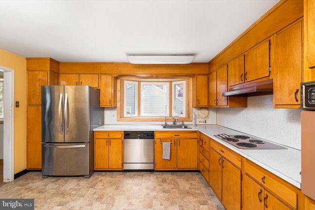 44 WAGON BRIDGE RUN, Moorestown, NJ 08057