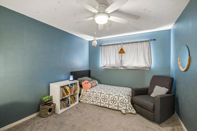 1 Sandlily Court, The Woodlands, TX 77380