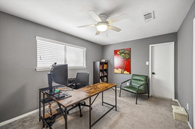 1 Sandlily Court, The Woodlands, TX 77380