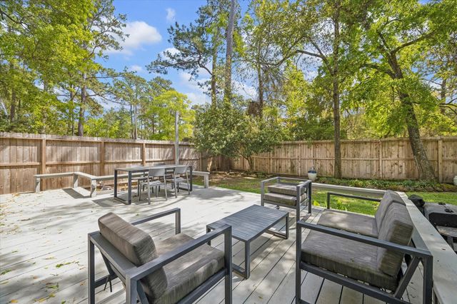 1 Sandlily Court, The Woodlands, TX 77380