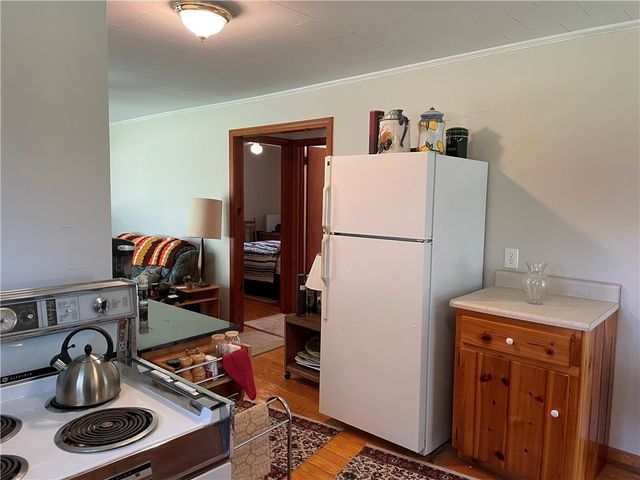 239 Sleepy Hollow Dr, Franklin, PA 16323