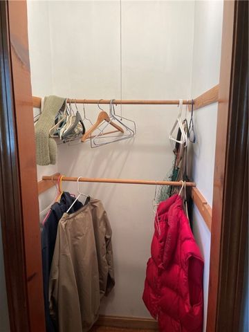 239 Sleepy Hollow Dr, Franklin, PA 16323