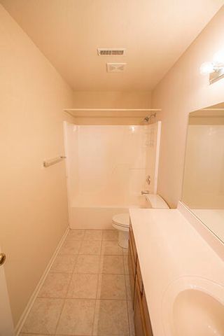 1920 FIELD ST, Columbia, MO 65203