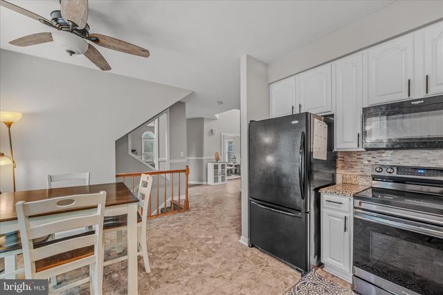 346 DEER RIDGE DR, Harpers Ferry, WV 25425