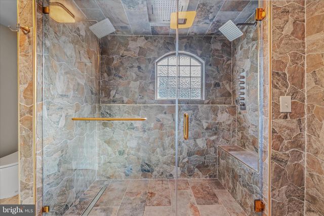 346 DEER RIDGE DR, Harpers Ferry, WV 25425