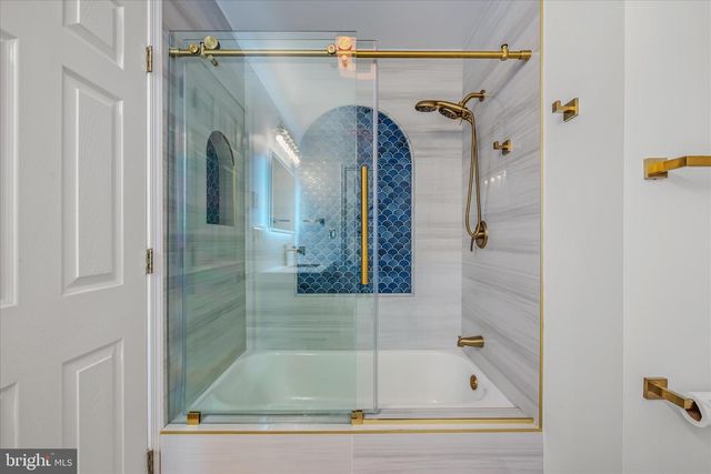 346 DEER RIDGE DR, Harpers Ferry, WV 25425