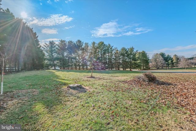 346 DEER RIDGE DR, Harpers Ferry, WV 25425