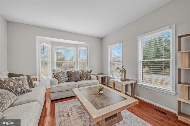 346 DEER RIDGE DR, Harpers Ferry, WV 25425