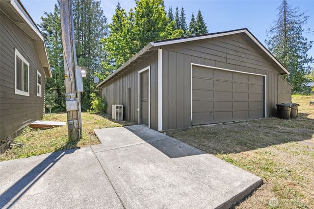 1806 Monroe Road, Port Angeles, WA 98362