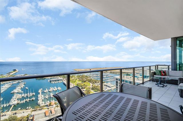 100 1ST AVENUE N 3404, St Petersburg, FL 33701