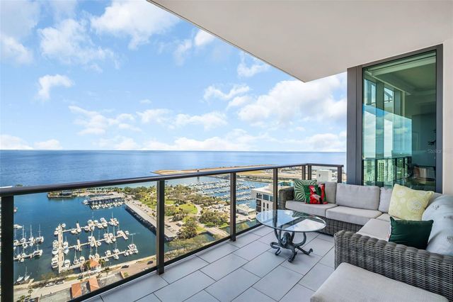 100 1ST AVENUE N 3404, St Petersburg, FL 33701