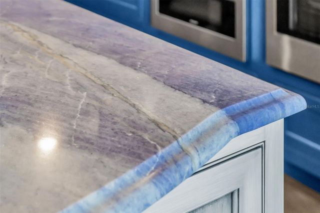 100 1ST AVENUE N 3404, St Petersburg, FL 33701