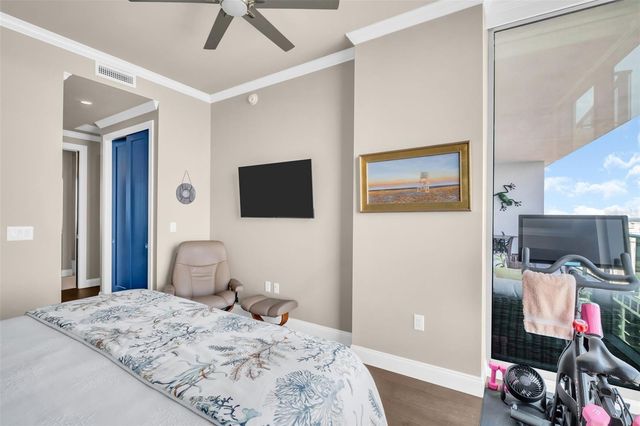 100 1ST AVENUE N 3404, St Petersburg, FL 33701