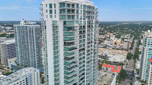 100 1ST AVENUE N 3404, St Petersburg, FL 33701