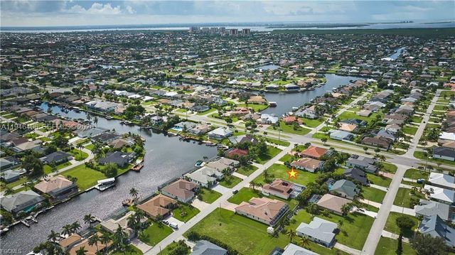 4724 SW 23RD AVE, Cape Coral, FL 33914