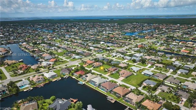 4724 SW 23RD AVE, Cape Coral, FL 33914